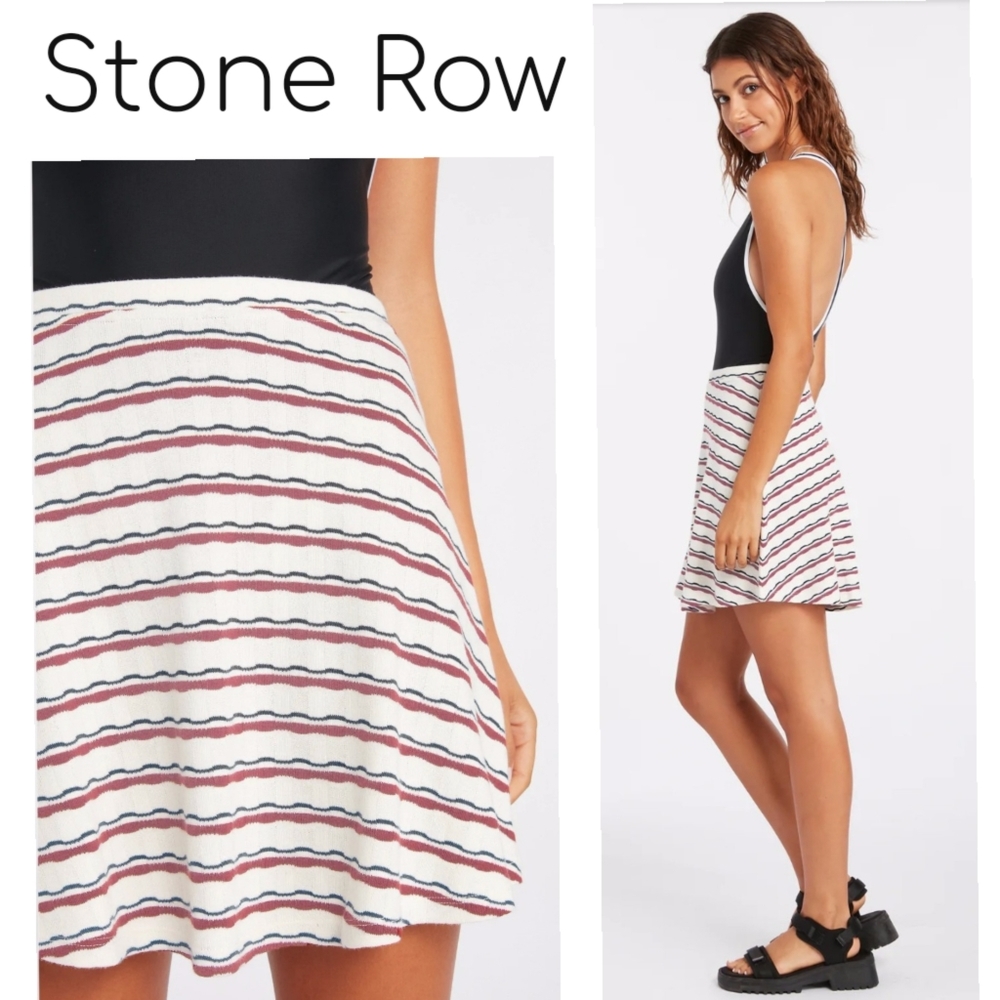 Volcom's Stone Row Skate Night in Light Cream Mini Striped Circle Skirt Sz XS